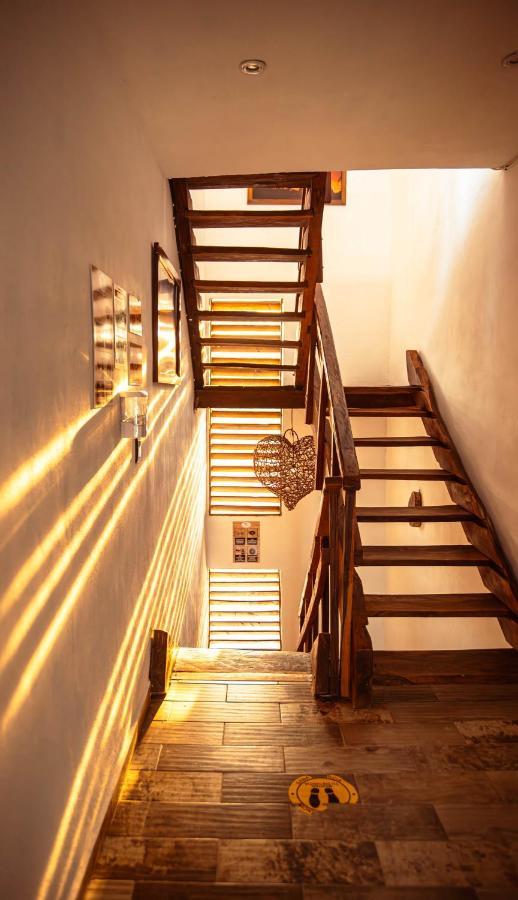 Hotel Y Beach Club Casa Mia Xulha -Bacalar Xul-Ha エクステリア 写真