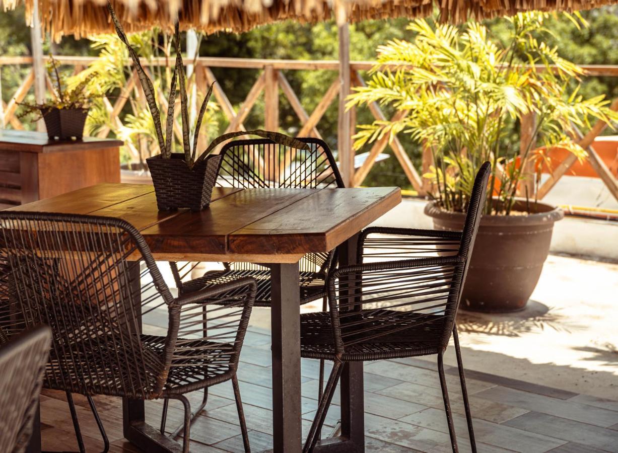 Hotel Y Beach Club Casa Mia Xulha -Bacalar Xul-Ha エクステリア 写真