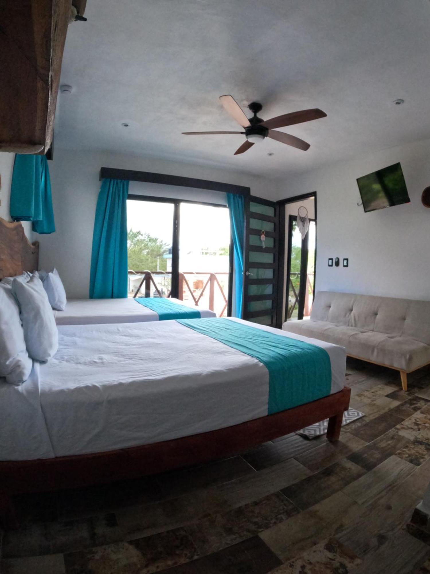 Hotel Y Beach Club Casa Mia Xulha -Bacalar Xul-Ha エクステリア 写真