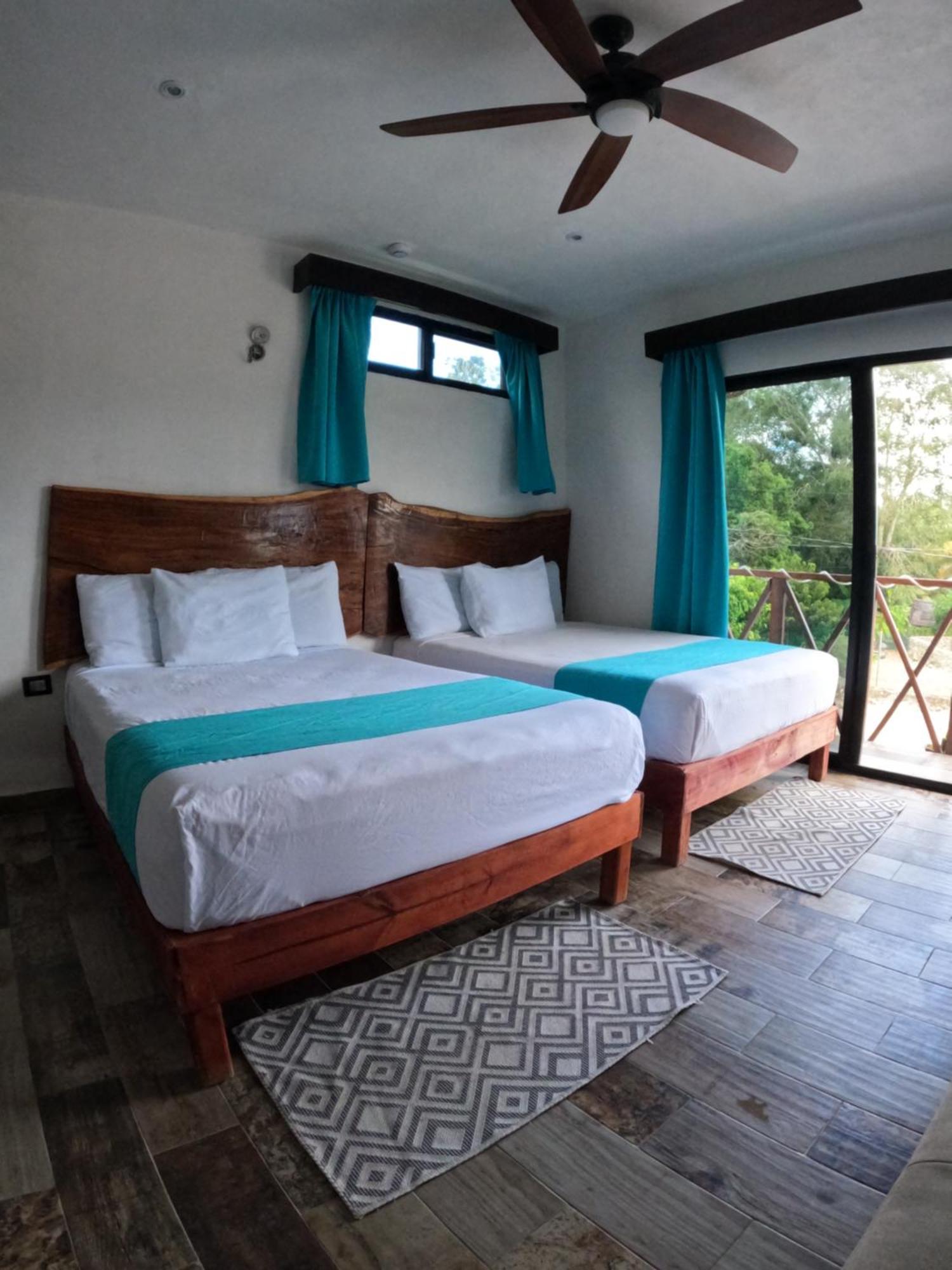 Hotel Y Beach Club Casa Mia Xulha -Bacalar Xul-Ha エクステリア 写真